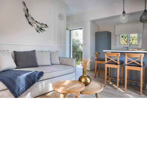 Julia's Luxury Suites, Cephallonia near Argostoli