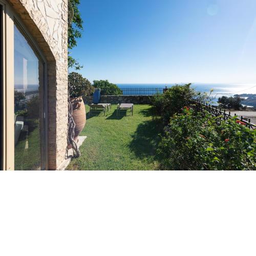 Julie Villa, idyllic location, By ThinkVilla