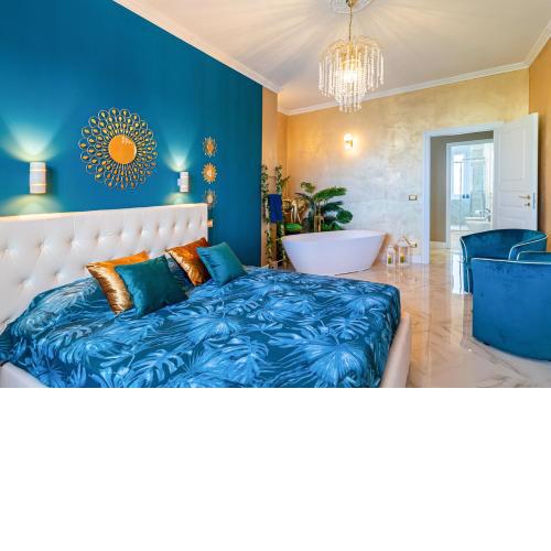 JUNGLE SUITE --- VASCA in camera