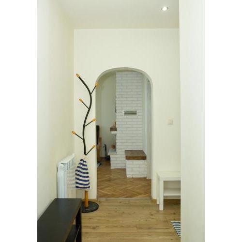 Just Like Home - New 1-BDR Apt near City Center