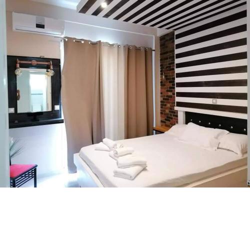 Jz boutique apartments
