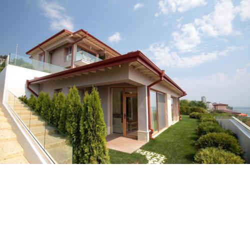 Kabakum Holiday Houses