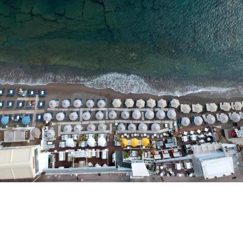 Kahlua Sea View Suites