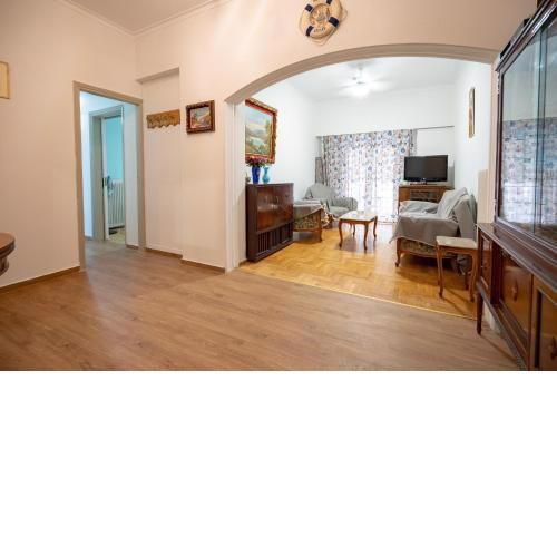 Kaisariani 2 bedrooms 4 pers apartment