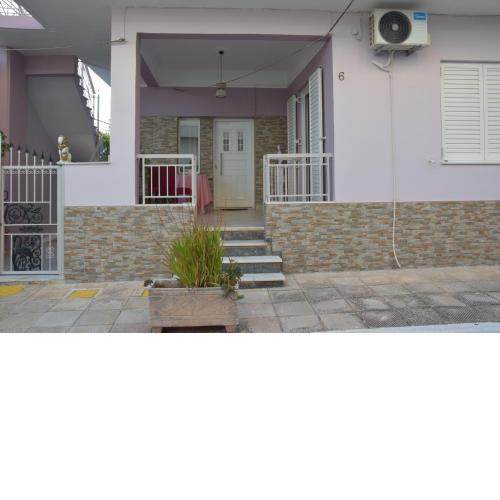 Kalamata home, Agia triada