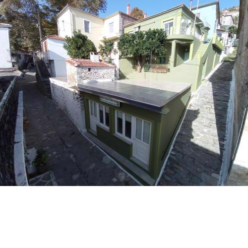 Kalderimi "Olive Green" House
