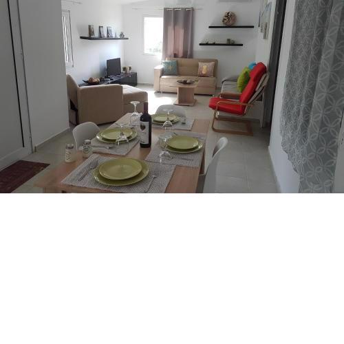 Kalithea family house with 3 bedrooms