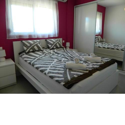 Kalithies apartment