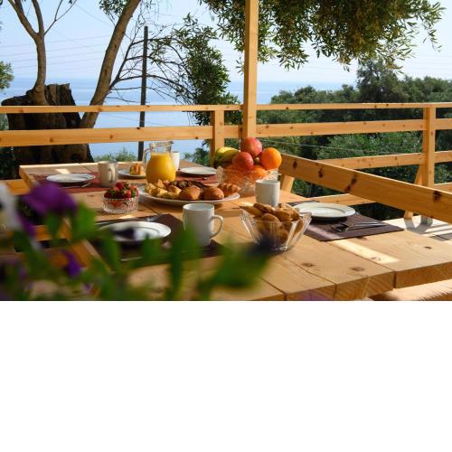 Kaliva Country House with private beach access and infinity pool