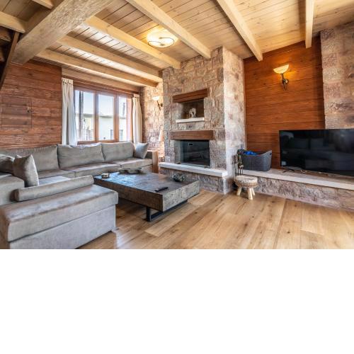 Kallisto Mountain House IV