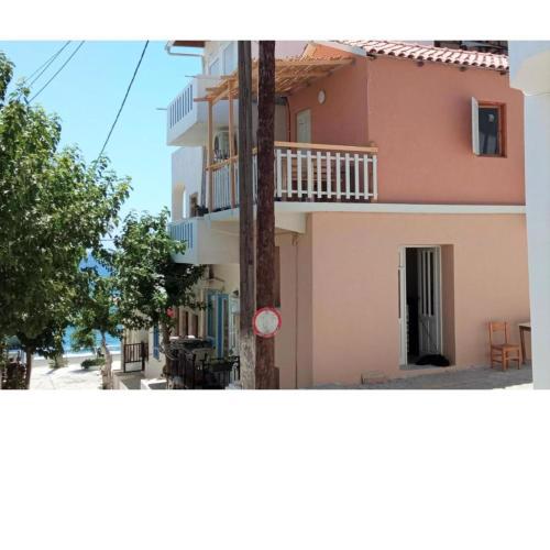 Kallithea beach apartment