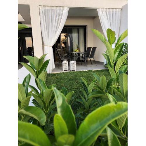 Kallithea love paradise pool & garden