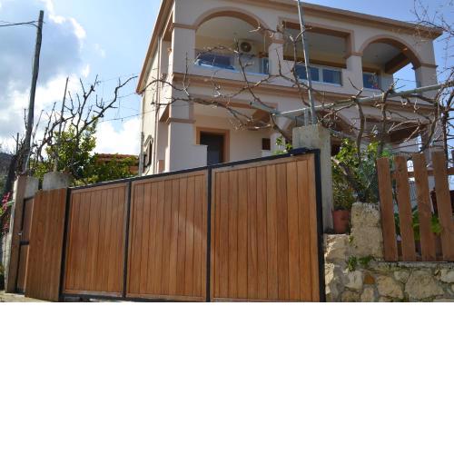 Kalogeris house mouzaki