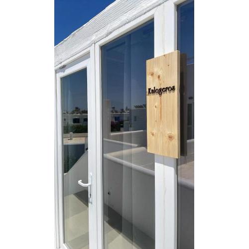 'Kalogeros' Appartment (by Paros All Inn)