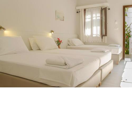 Kalypso Studios & Rooms