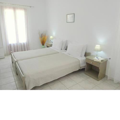 Kamakaris Rooms