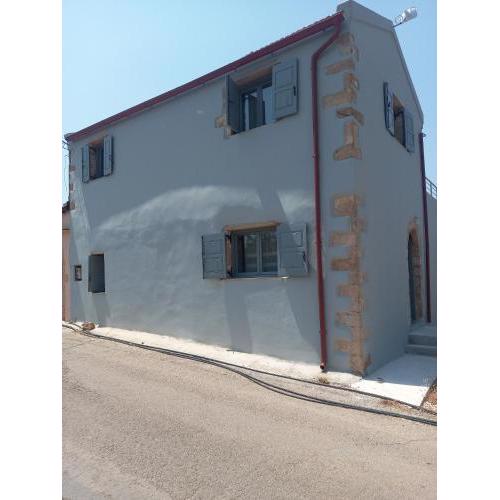 Kampia Village House