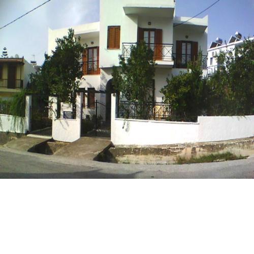 Karagiozos Studios & Apartments