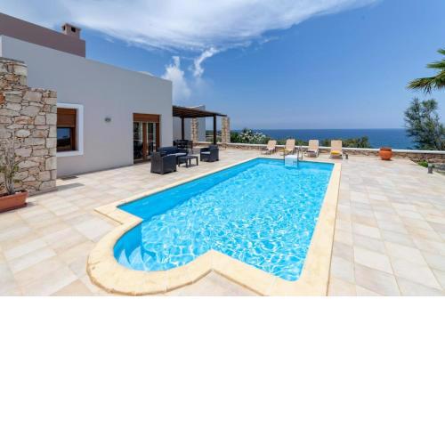 Karena seaview villa