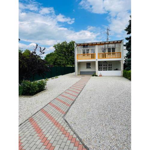 Karolin Apartman