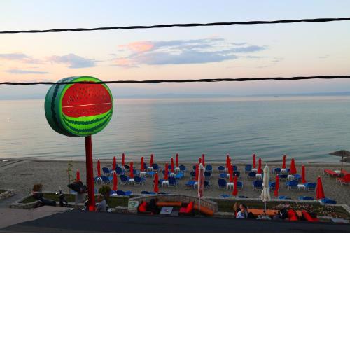Karpouzi Seaview Apartments