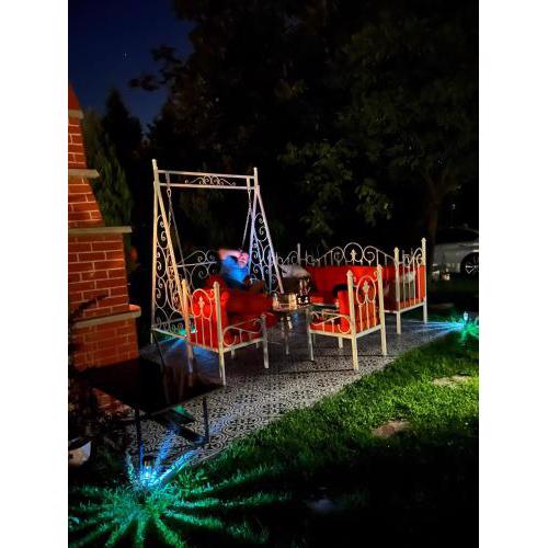 Kartepe'nin Kalbinde Şömineli Müstakil Villa