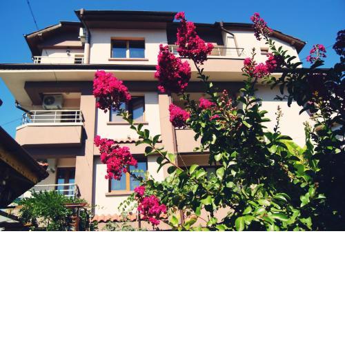 Kastela Guest House