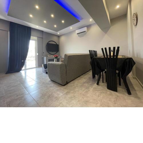 Katakos Zeus Deluxe Grey Apartment with Spectacular Sea & Mountain View