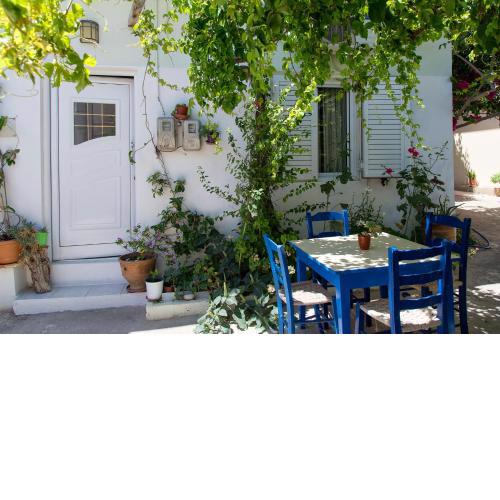 Katerina Rooms & Studios