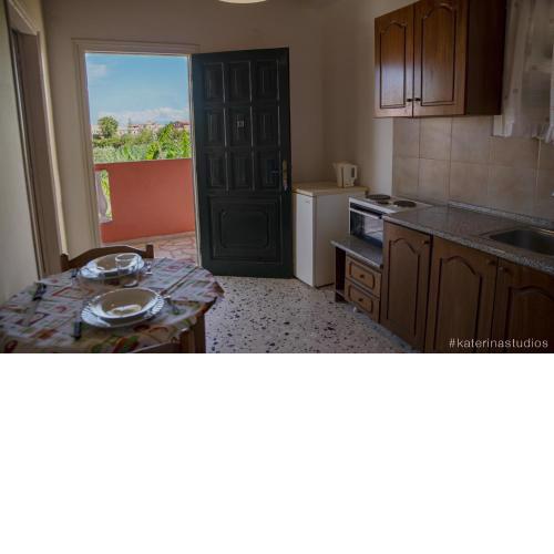 Katerina Studios & Apartments