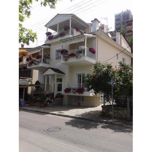 Katerina studios rooms-Biker friendly hotel