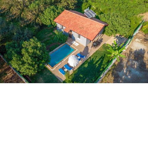 Kayaköy özel yüzme havuzlu villa