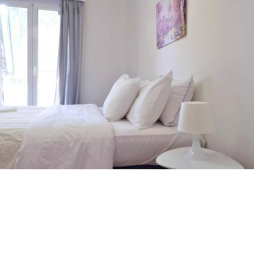 Kerameikos, a lovely apartment