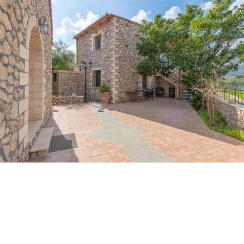 Keratokampos Villa