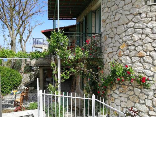 Kerkis Traditional Guesthouse