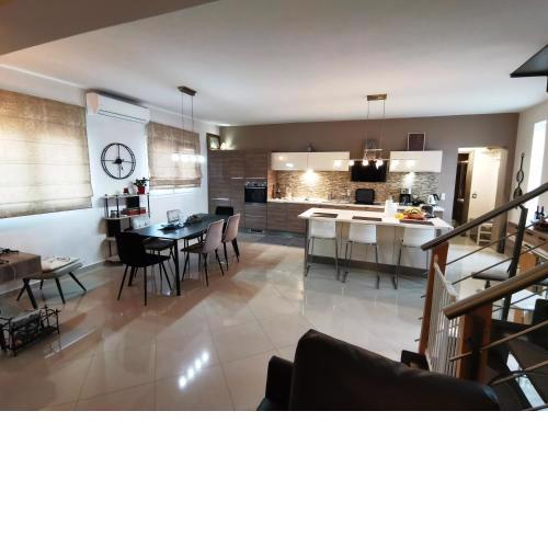 KEY POINT Town House
