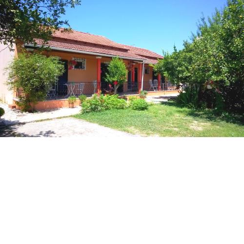 KIKI House