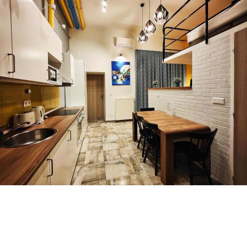 King Apartment