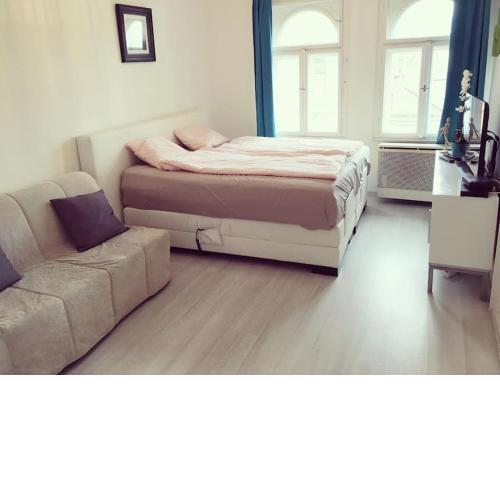 King Bed Central Budapest
