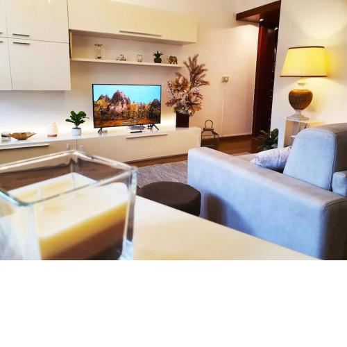 King Como Lake Center. 9 posti letto + Terrazza + Parcheggio