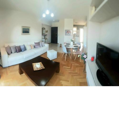King George Sqr apt
