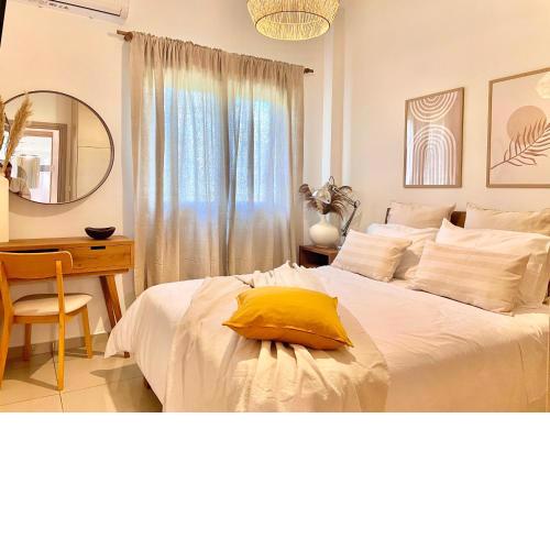 KL SUITES LEFKADA - Feel At home NEW BOHO APARTMENT 400m from beach NIDRI TOWN CENTER