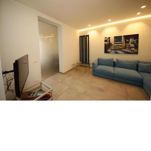 KMC suites - Purple