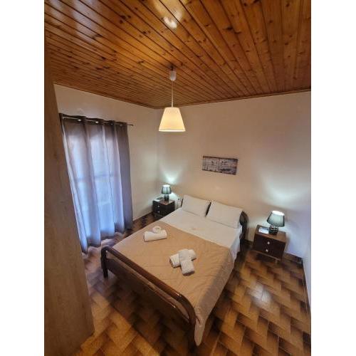 Kokkino Spiti Lefkimmi Corfu