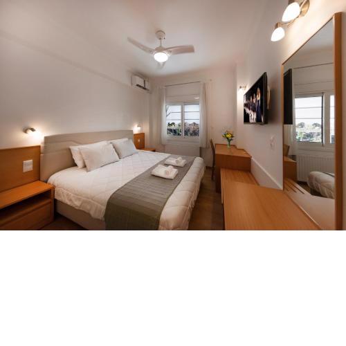 Kolonaki Lux Apartment by gianttrip