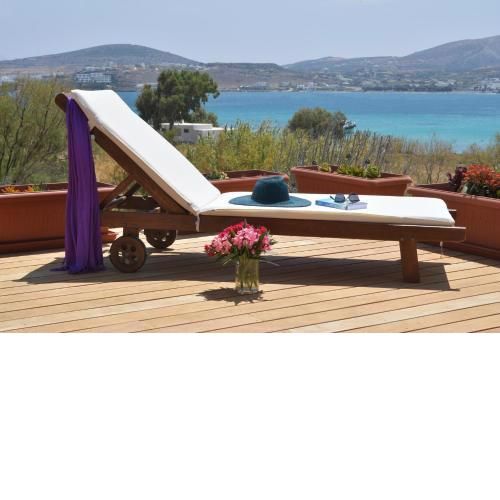 Kolymbithres Seaside Villa