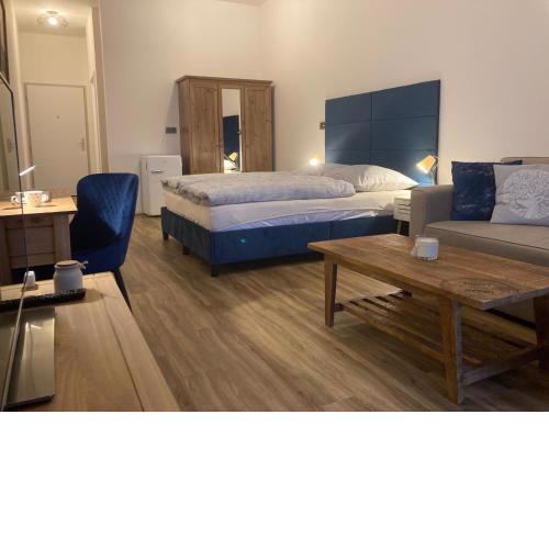 Komfortný apartmán A407 v centre NR, ubytovanie bez kuchyne