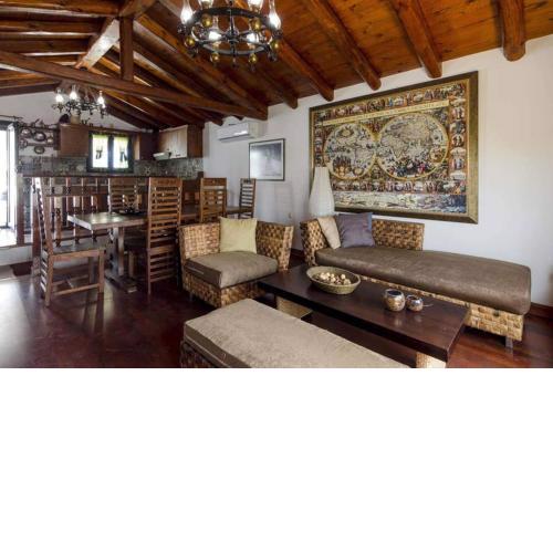 Korina’s wood house