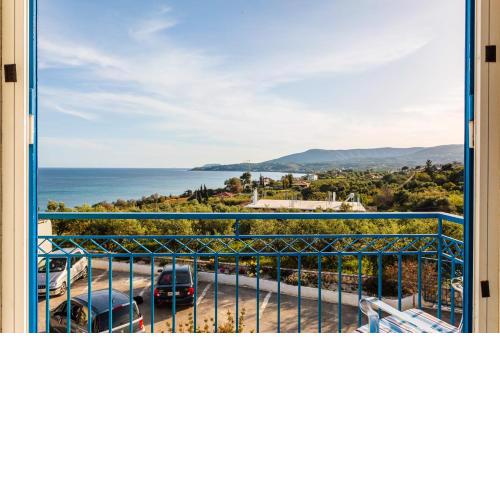 Koroni Seaview Retreats - Summer Escape Lodgings