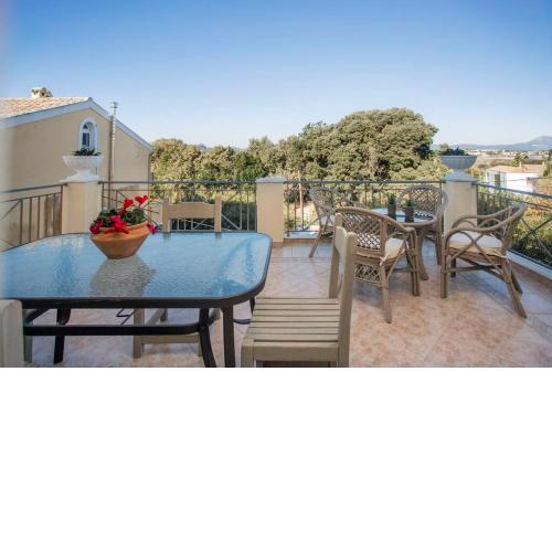 Koryfo Penthouse, 3km from Corfu Old Town (Kanoni)